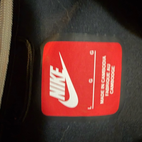 Nike Men's Black Full-Zip Hooded Jacket - Picture 4 of 10